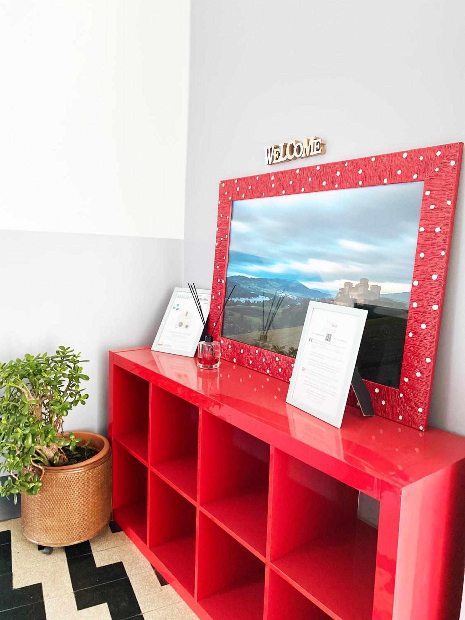 Easyrooms One Parma Ngoại thất bức ảnh