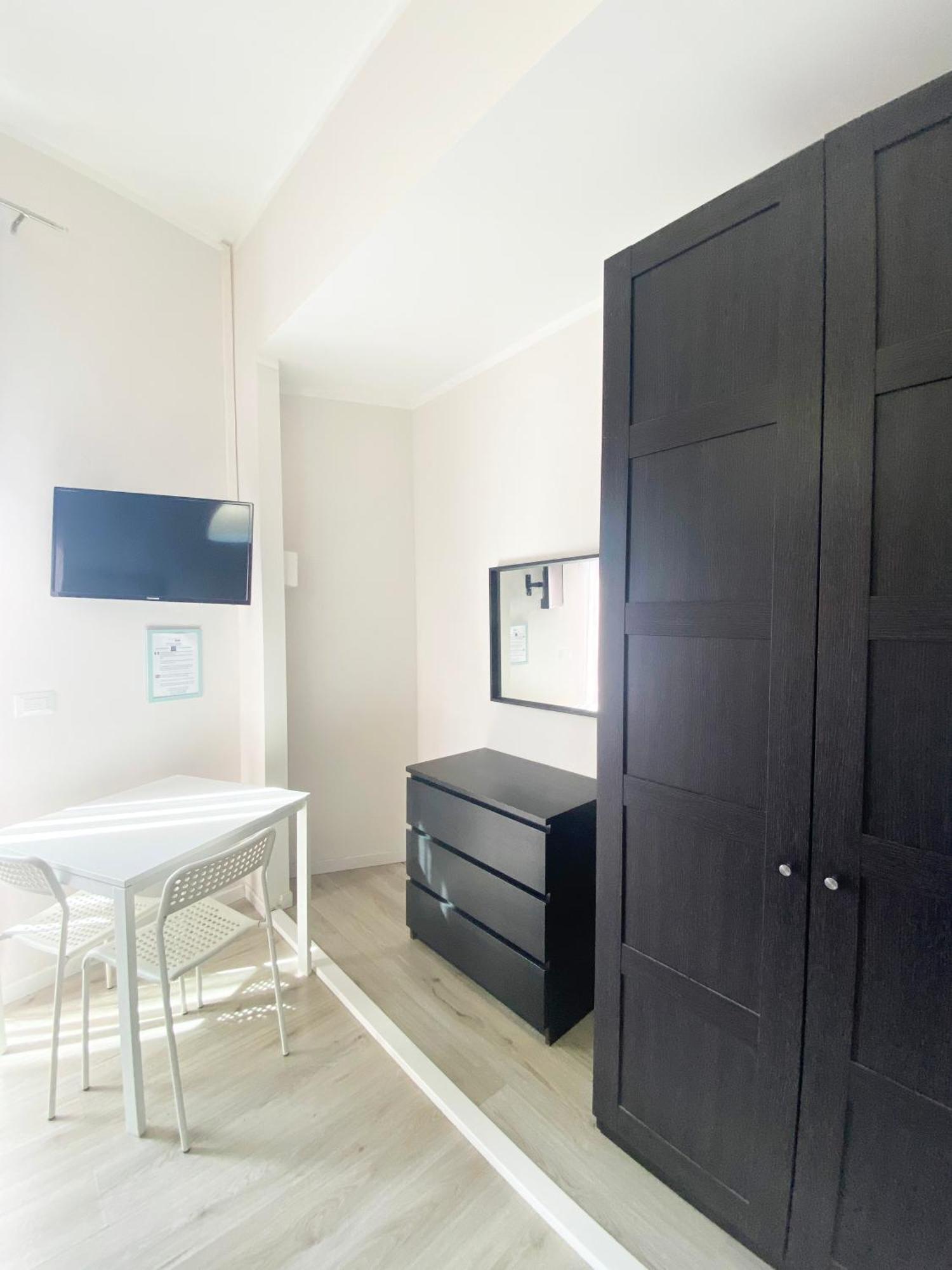 Easyrooms One Parma Phòng bức ảnh